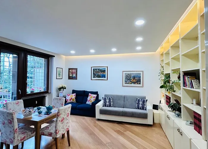 Martha Lisa House * Rom